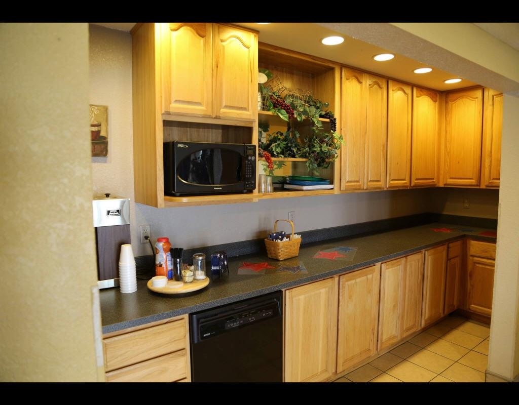 Americas Best Value Inn & Suites - Bluffton Facilities photo