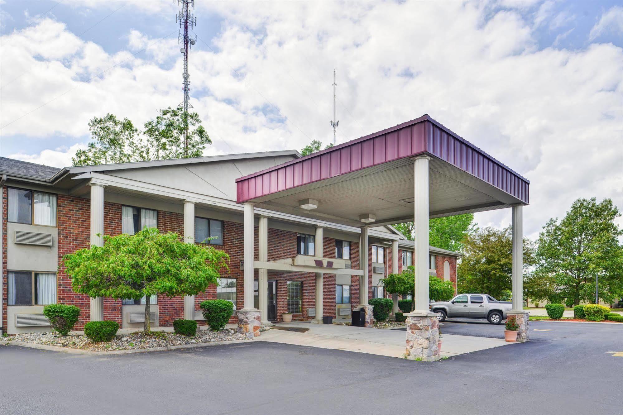 Americas Best Value Inn & Suites - Bluffton Exterior photo